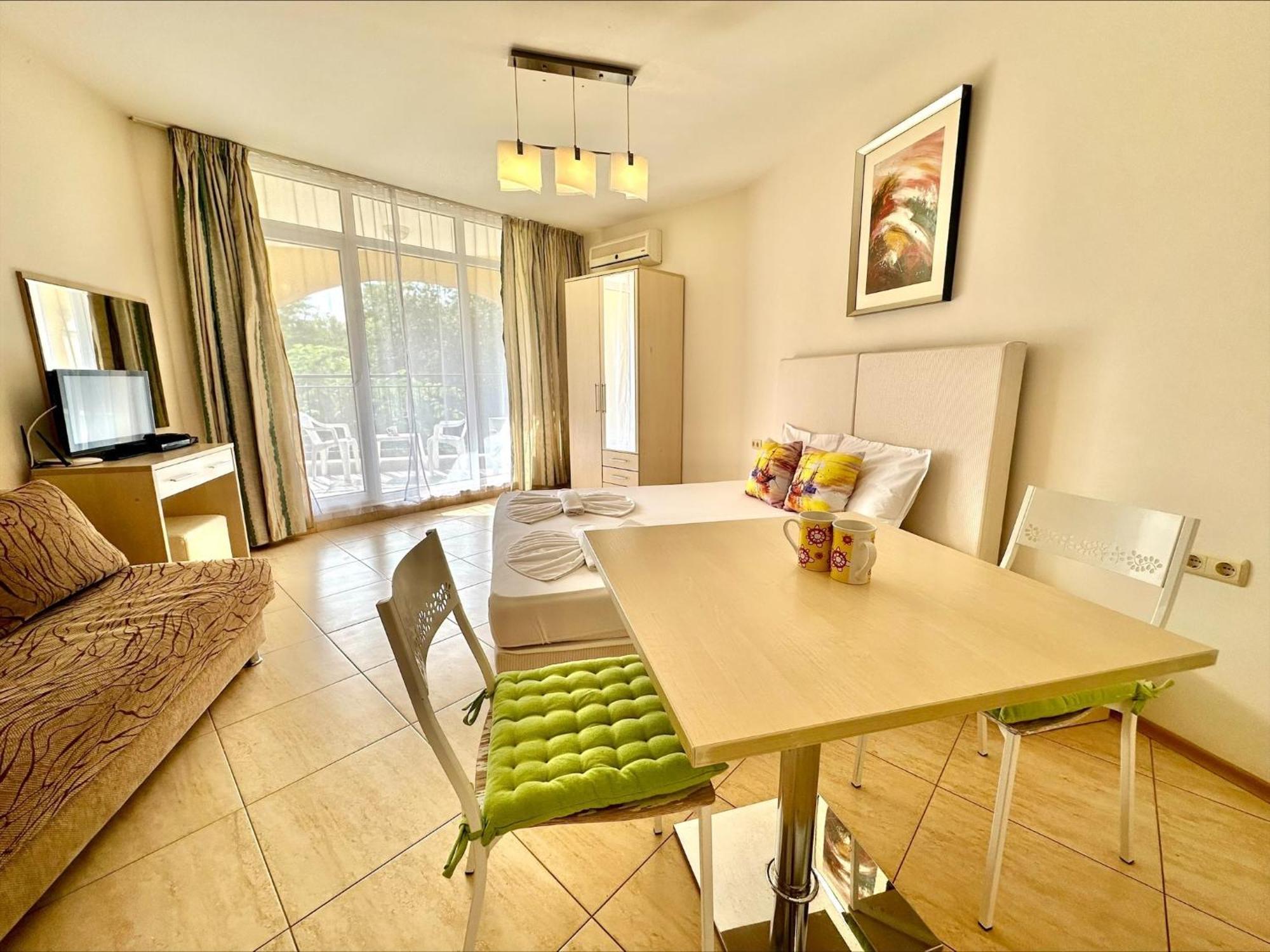 Menada Grand Resort Apartments Ахелой Екстер'єр фото