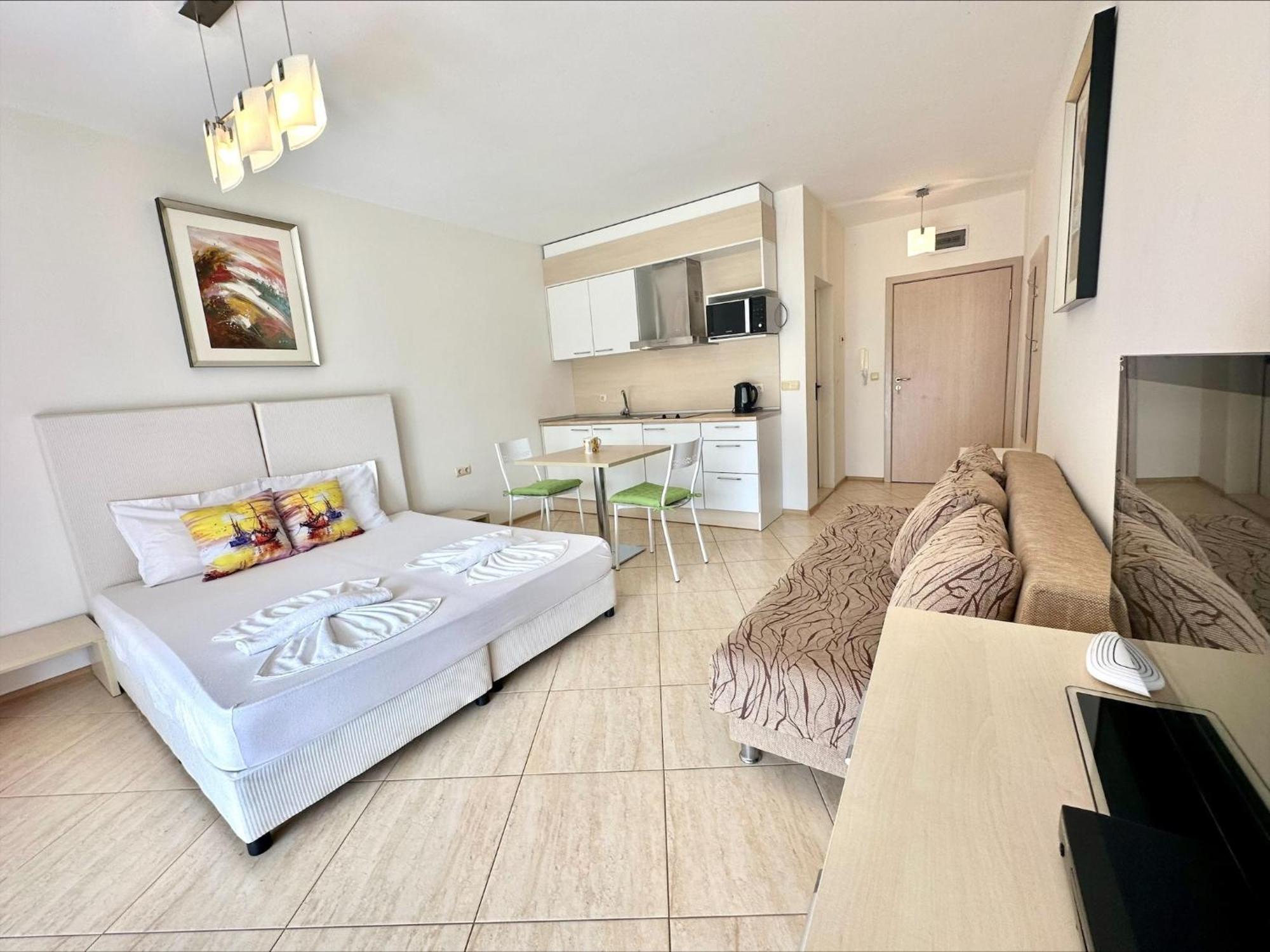Menada Grand Resort Apartments Ахелой Номер фото