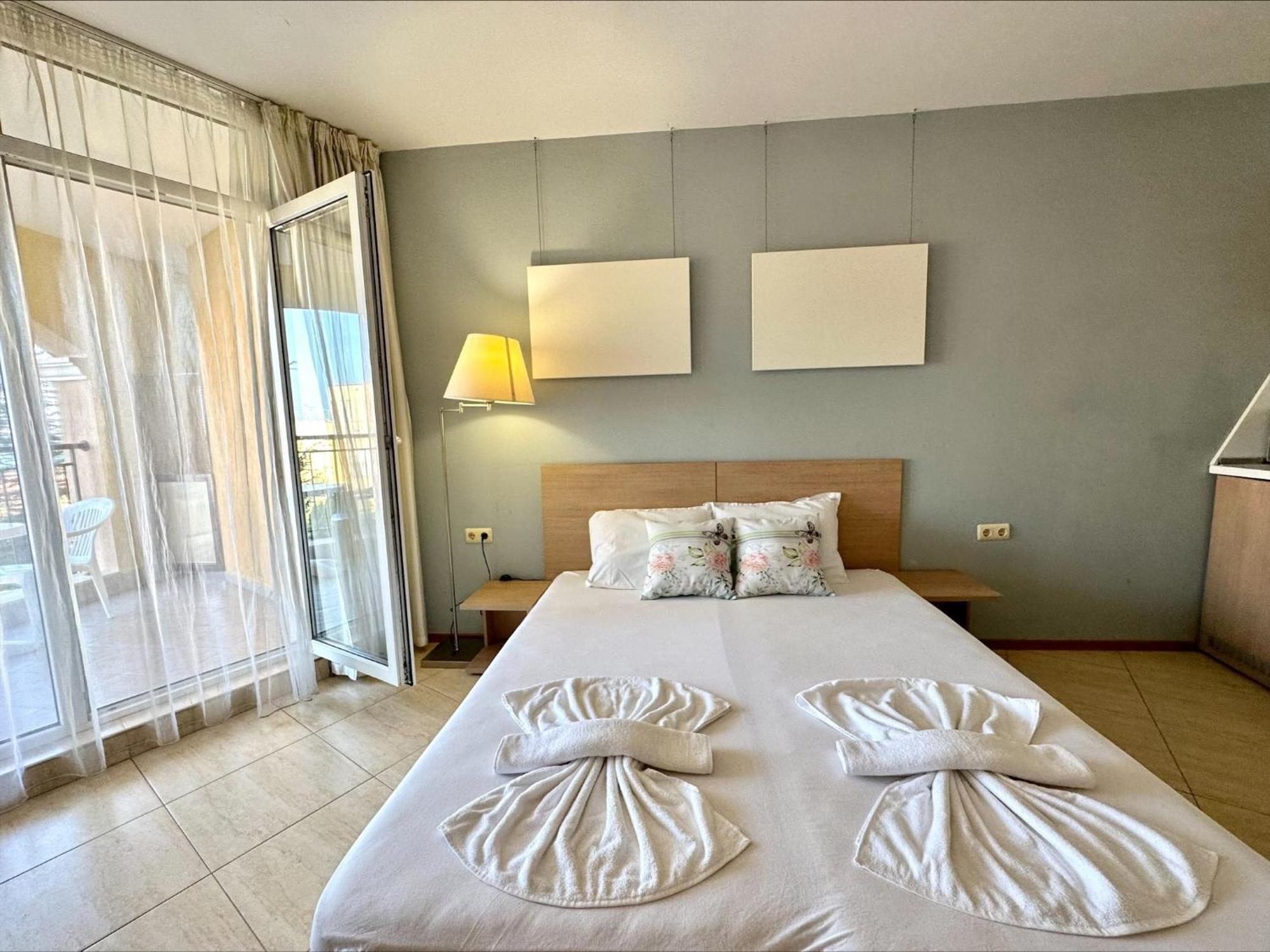 Menada Grand Resort Apartments Ахелой Номер фото
