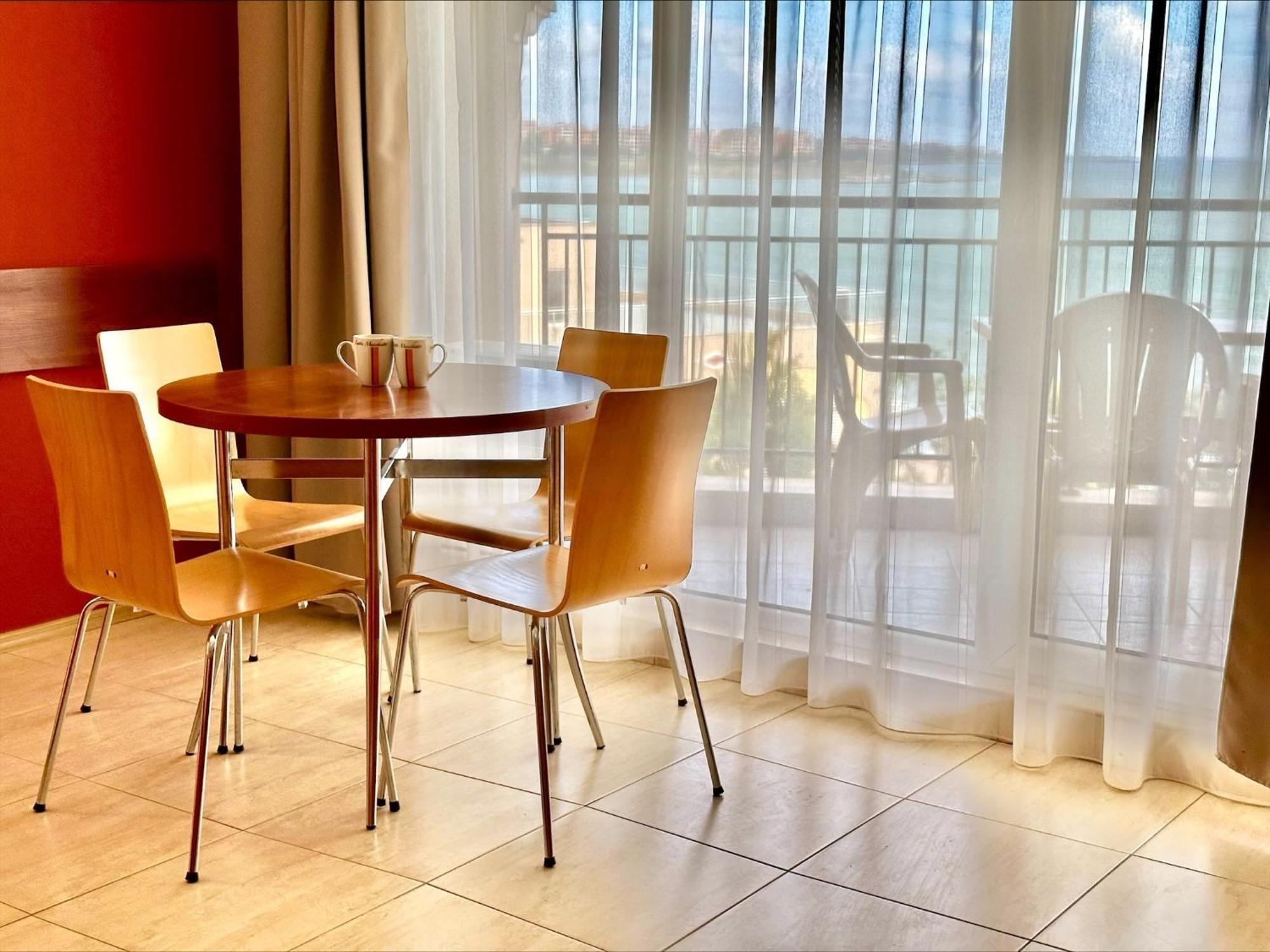 Menada Grand Resort Apartments Ахелой Номер фото